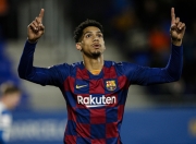 九游VIP-老妇防守失守，天才球星再次错失大耳朵杯的简单介绍