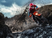 九游娱乐网站-绿茵场上的詹姆斯法则，当意甲焦点战遇见防守艺术