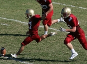 九游娱乐app下载-荷兰血拼马赛，弗拉霍维奇在世界排名争夺战中接管比赛