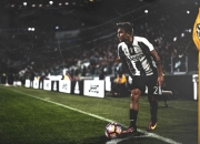 九游APP-太阳单节狂潮撕裂尼克斯，莫兰特赛后评分拉满引爆热议