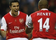 九游娱乐网站-马克西点燃赛场，独行侠防守锁死快船，一场攻防极致的季后赛对决