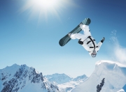 九游娱乐网页-青春风暴席卷赛场，加维统治全场，希腊完胜塞内加尔的战术启示