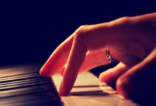 九游体育APP下载-VAR魔眼吞噬蓝衣军团！意甲复兴梦碎争议之夜