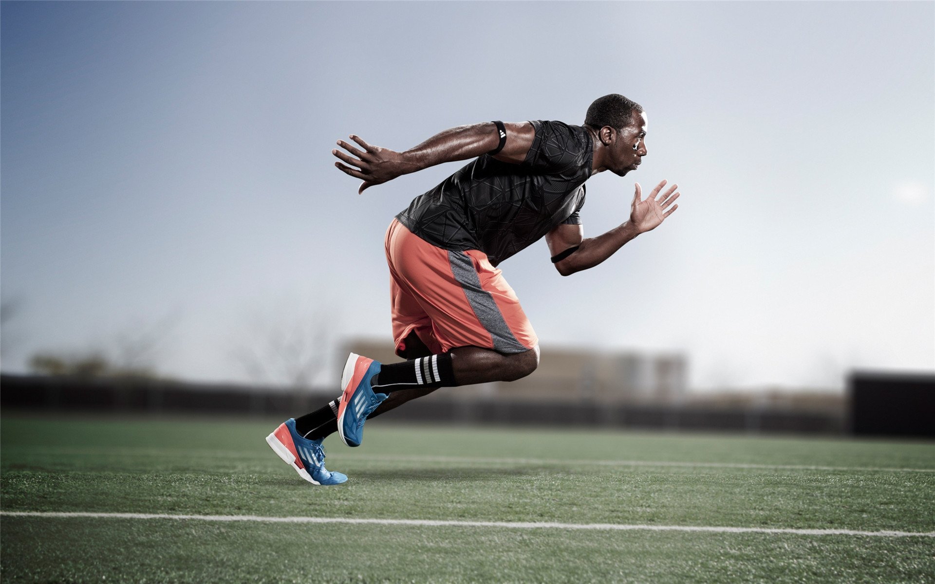 跨界传奇,从掘金关键战到欧冠决赛,爱德华兹的接管者哲学